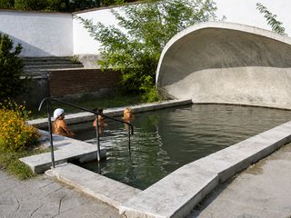 Mud baths in Banya 6