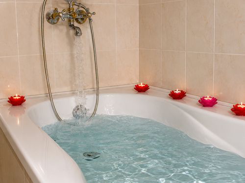 Bancheto and the Royal Bath in Banya 6